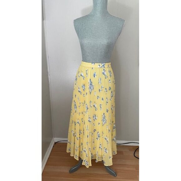 Chaps NWOT Yellow Floral Pleated Skirt size PM & Matching Top size PL - Picture 5 of 6